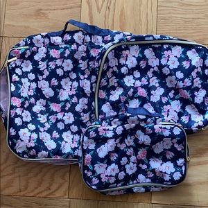 Ellen Tracy never been used packing cubes